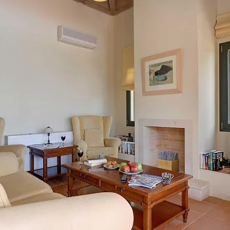 Riaki Villa Kaligata